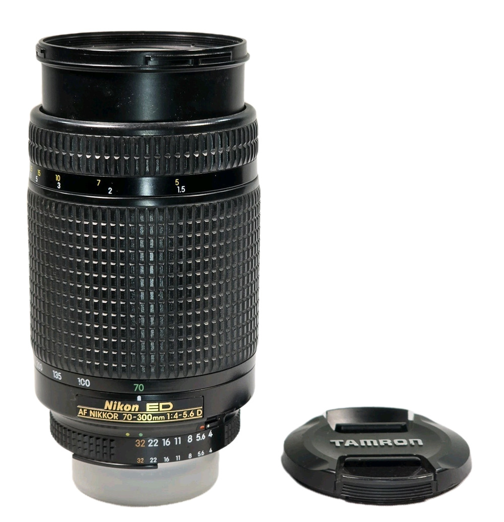 Nikon ED AF NIKKOR 70-300mm 1:4-5.6D Zoom Lens